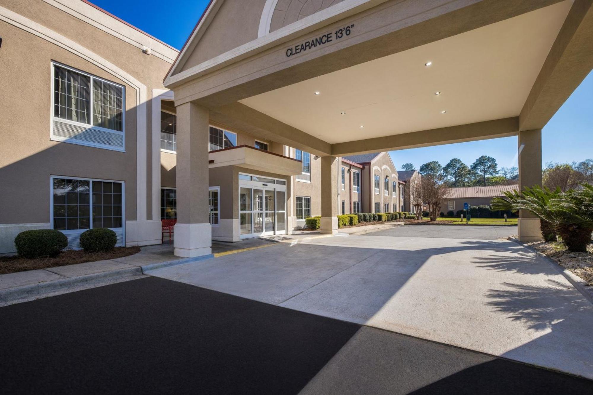 Red Roof Inn & Suites Albany, Ga Bagian luar foto