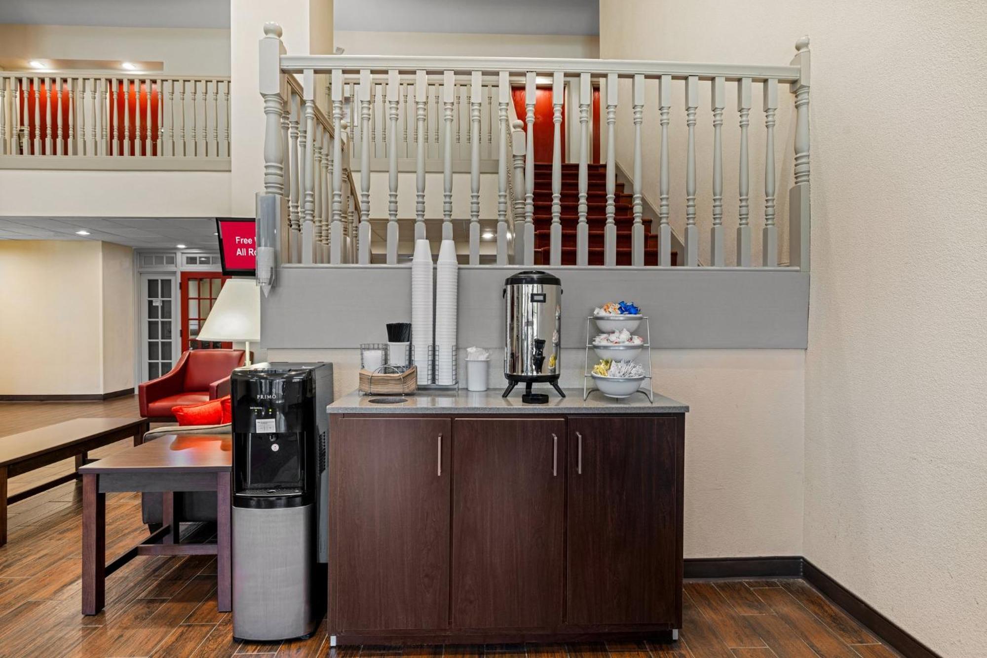 Red Roof Inn & Suites Albany, Ga Bagian luar foto