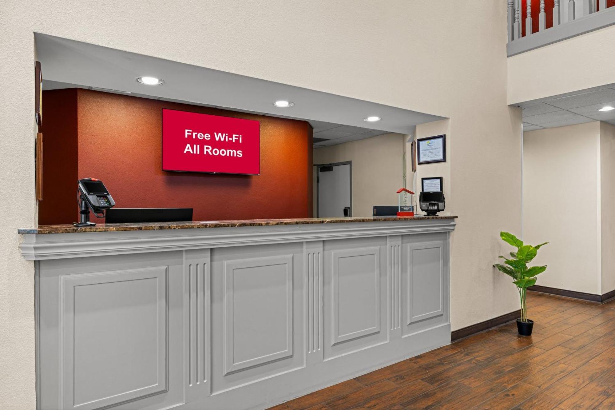 Red Roof Inn & Suites Albany, Ga Bagian luar foto